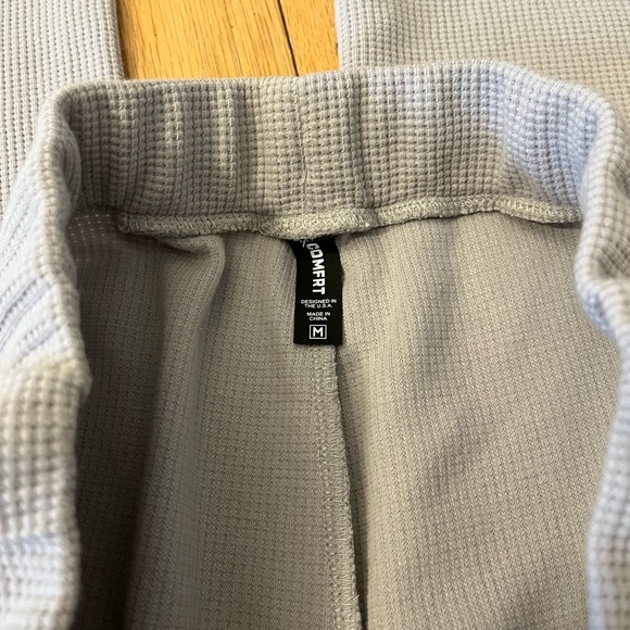 Comfrt SET ⭐️ Waffle Lounge Long Sleeve Crew AND Wide Leg Pants Sz M Like New! - Picture 11 of 13